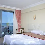 Otel Oge 2000