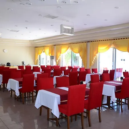 Oge 2000 Otel 3*