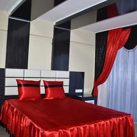 Oge 2000 Hotel 3*